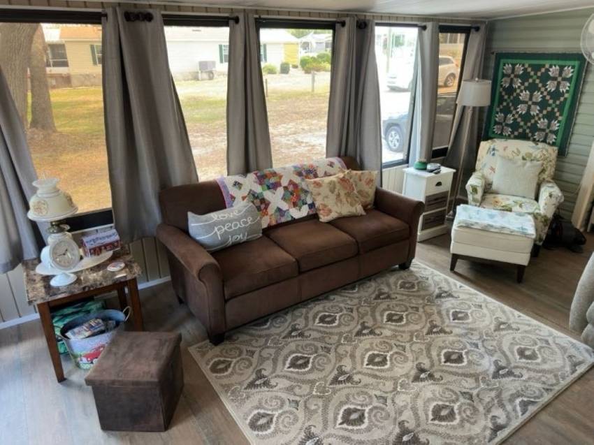 313 Oak Harbor Cp a Haines City, FL Mobile or Manufactured Home for Sale